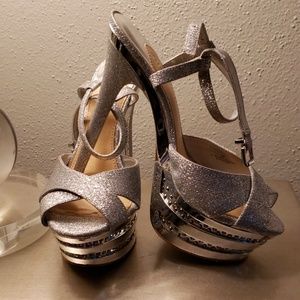 Gianni Bini Silver Rhinstone w/ Sparkle Heels sz 6